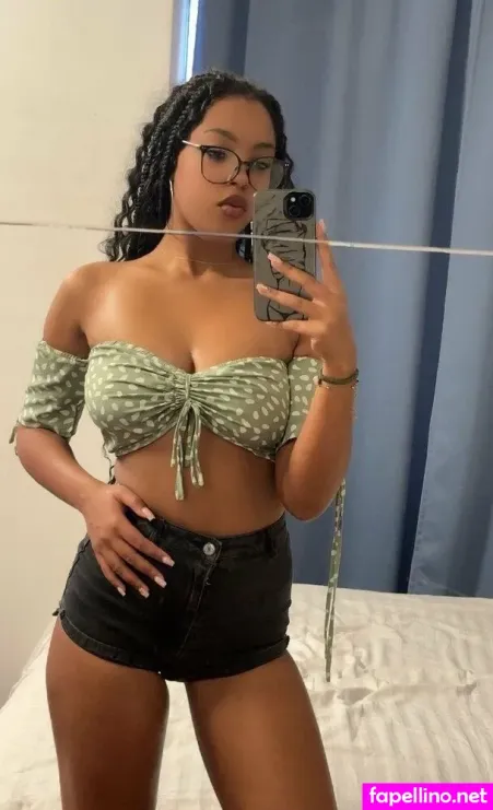 Kiara Hot1 OnlyFans Thumbnail #9CT6mfKpdl