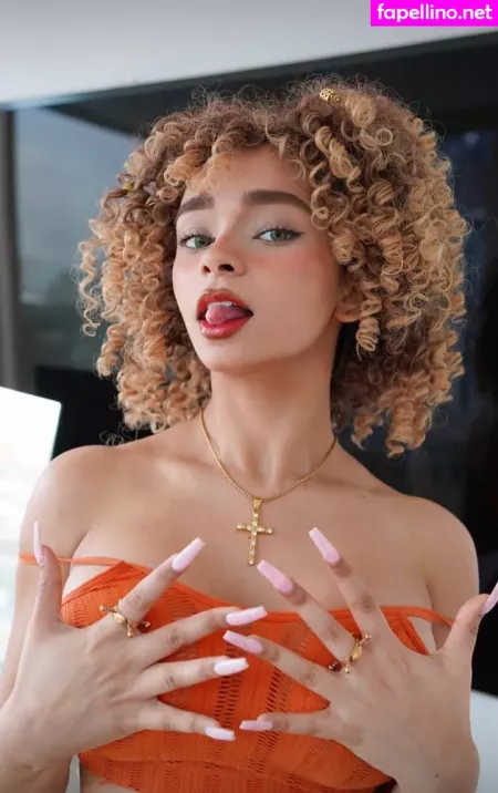 Kiara Peachy OnlyFans Thumbnail #dWLIQwztVP