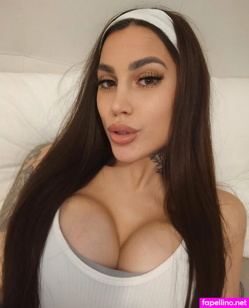 kiaraaaaaabnt, kiaraabutt Nude Leaked OnlyFans Photo #B0uqqrwRWL