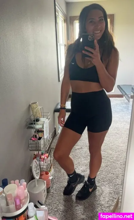 Kiarakupid OnlyFans Thumbnail #He42CiVKBf