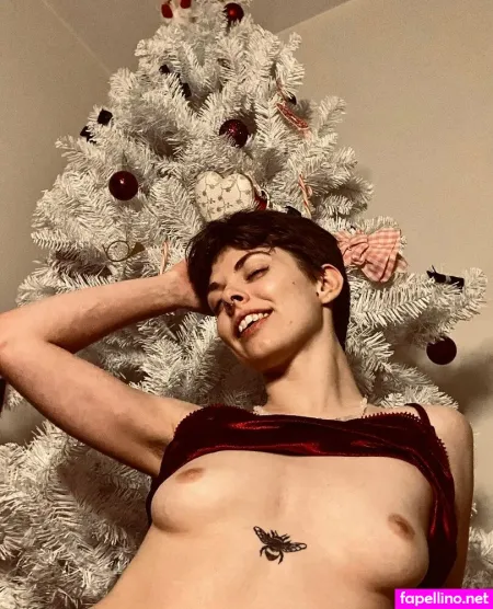 Kiaravix77 OnlyFans Thumbnail #w0Jh8ih6hL