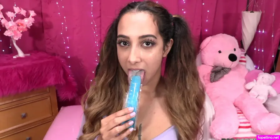 Kiarrakai OnlyFans Thumbnail #fxDZPufUry