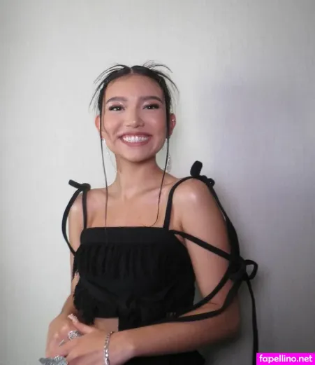Kiawentiio OnlyFans Thumbnail #DfYXuQl2XE