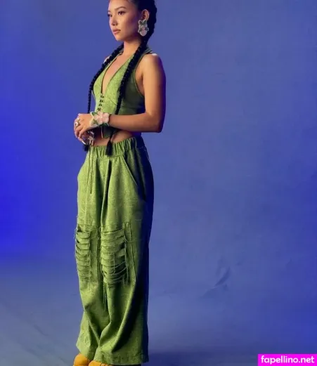 Kiawentiio OnlyFans Thumbnail #KWwuuKXolQ