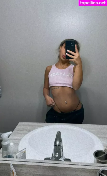 Kickingitwithk OnlyFans Thumbnail #d0kghmbv15