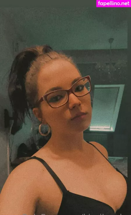 Kicsilanyka OnlyFans Thumbnail #D6HWDcypDf