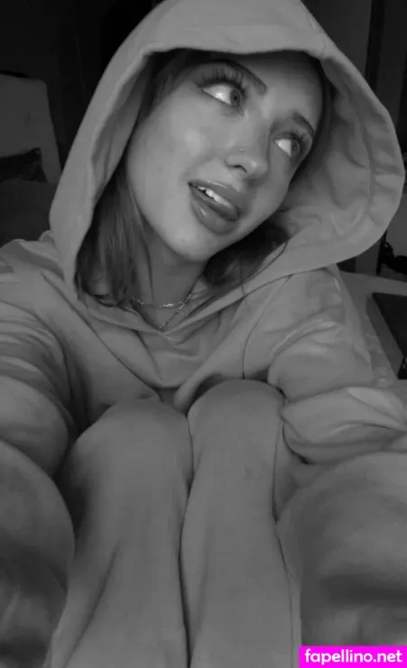 Kieracoconut OnlyFans Thumbnail #fQQT5cW6Yc