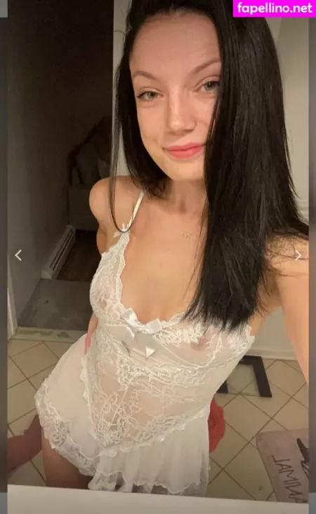 Kierakox OnlyFans Thumbnail #jyuD8MHRd8
