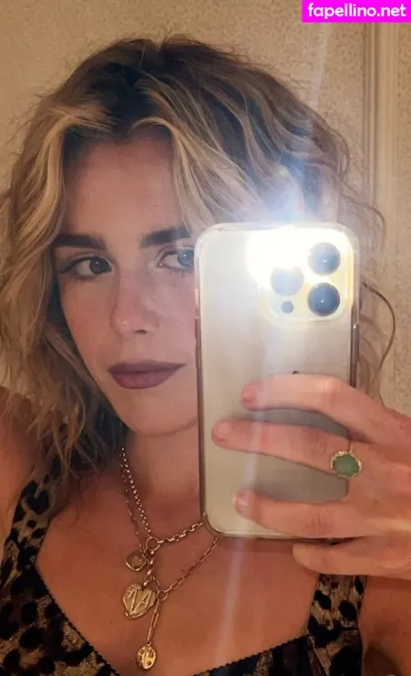 Kiernan Shipka OnlyFans Thumbnail #IkwD0yNaNu
