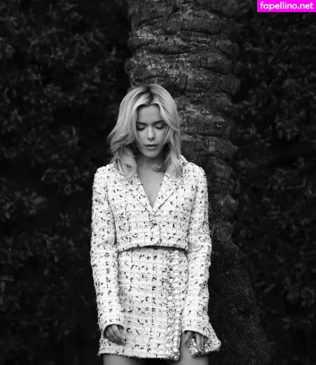 Kiernan Shipka OnlyFans Thumbnail #OW5mY9ec6z