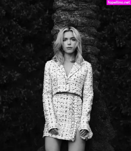 Kiernan Shipka OnlyFans Thumbnail #Oy4HwZcvTk