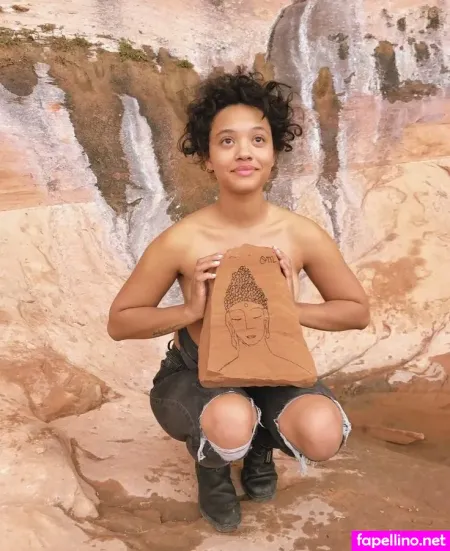 Kiersey Clemons OnlyFans Thumbnail #lJN8tg1MuH