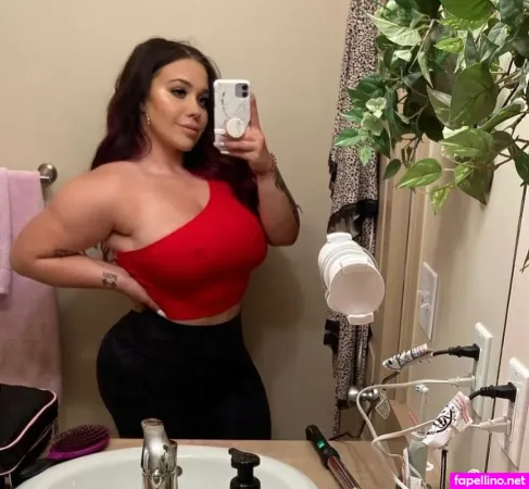 Kiersten Zimmermann OnlyFans Thumbnail #MngGsG4cH0