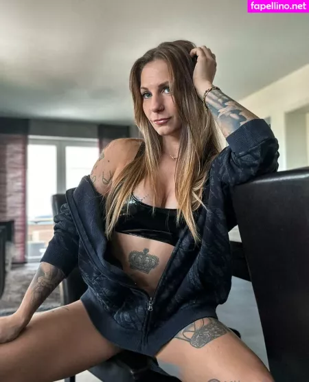 Kiimdoreen OnlyFans Thumbnail #3uo9NZLw5y