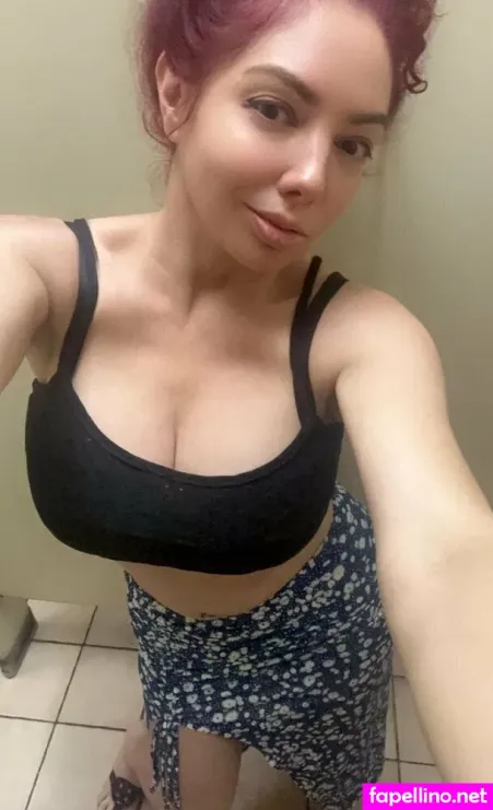 Kiki Daire 2 OnlyFans Thumbnail #GLTTkD37oP