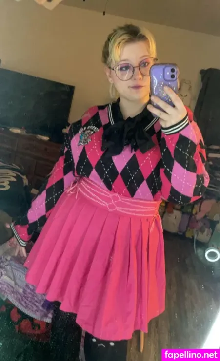 Kiki Gothiccy OnlyFans Thumbnail #dCcLIP6ofh