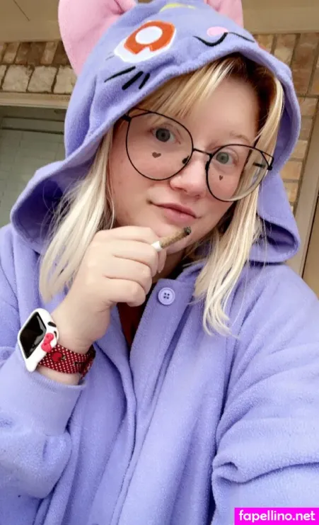 Kiki Gothiccy OnlyFans Thumbnail #iSKg22aDb4