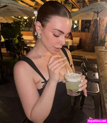 Kiki Morand 1 OnlyFans Thumbnail #WnQQ8oXi9Z