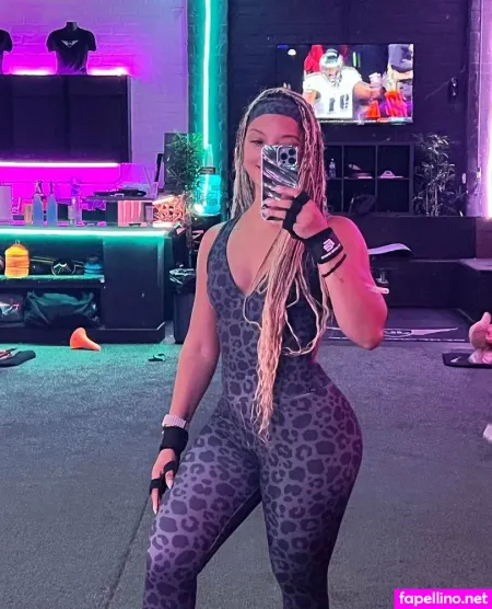Kikiiib 1 OnlyFans Thumbnail #14BiWPQuns