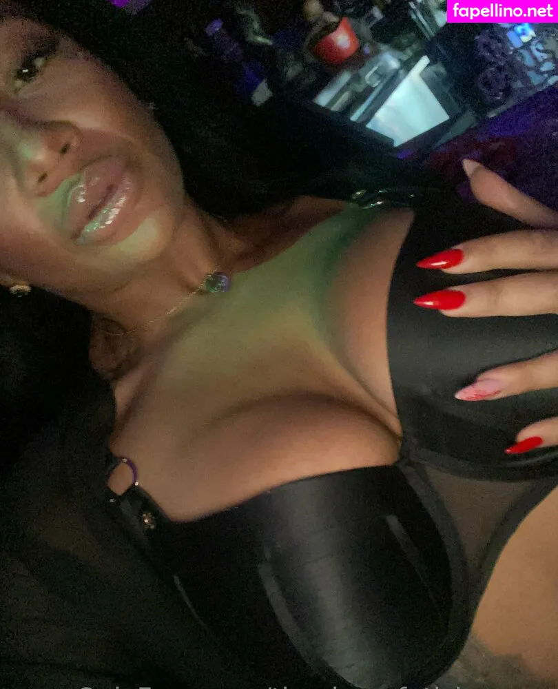 kikiluxxxe Nude Leaked OnlyFans Photo #dL1S6mhndo