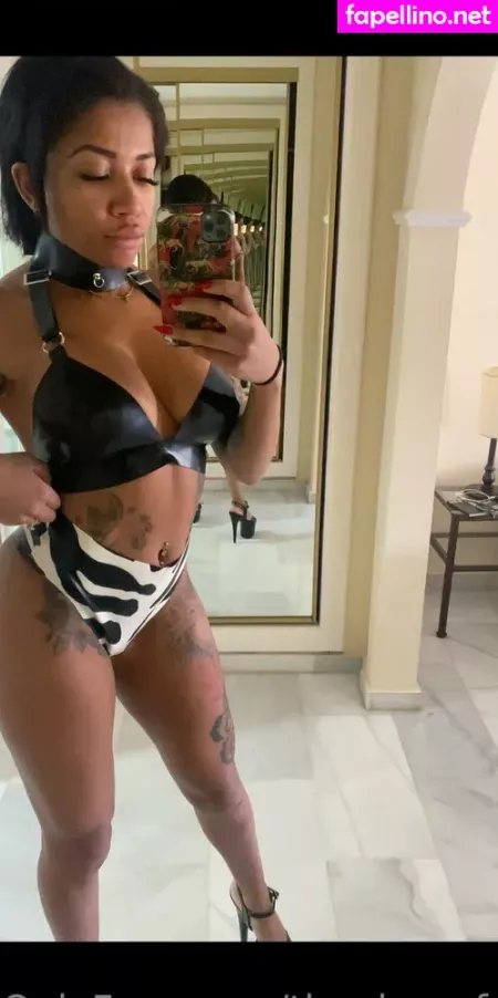 Kikiluxxxe OnlyFans Thumbnail #oDfJEshPG2