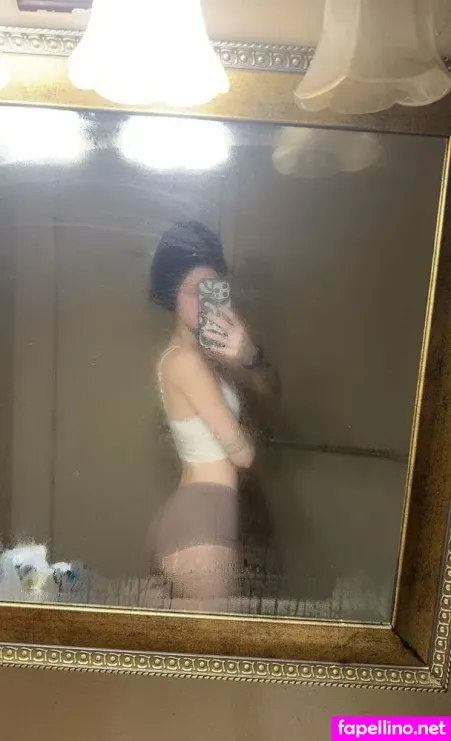 Kikilynn444 OnlyFans Thumbnail #DnJKMcbH9Q