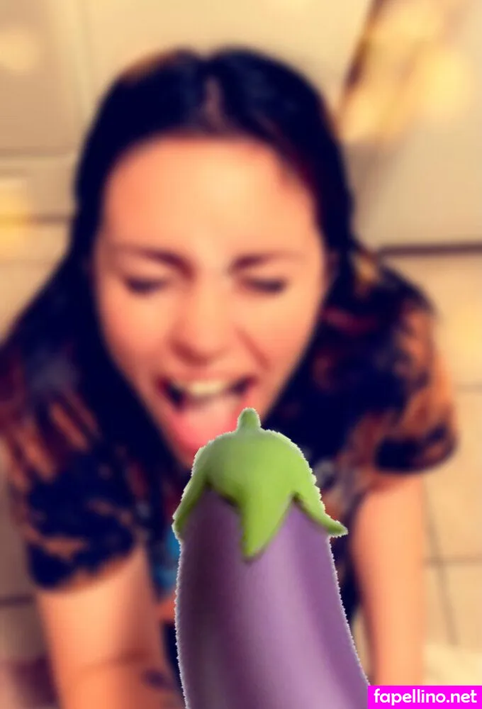 kikimeowmeow00, kikimowmow132 Nude Leaked OnlyFans Photo #2l7Fn80Tpq