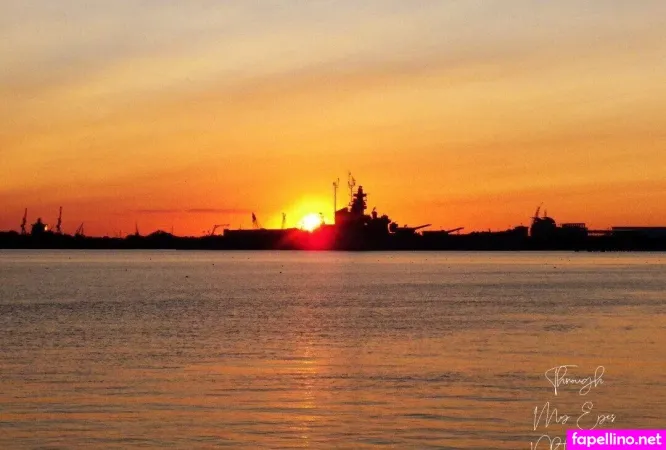 Kikinicoleholmes OnlyFans Thumbnail #uxfiRBztSD