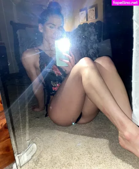 Kikiwaters OnlyFans Thumbnail #IVq3UmSKZH