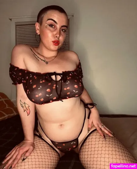 Kikiwflower OnlyFans Thumbnail #mILz3b5tZH