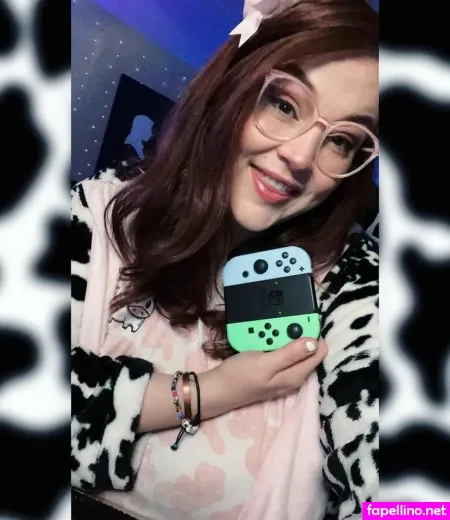 Kiley Kush OnlyFans Thumbnail #wmhVMouvPF