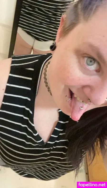 Killerb0o OnlyFans Thumbnail #3kSKVro2qM