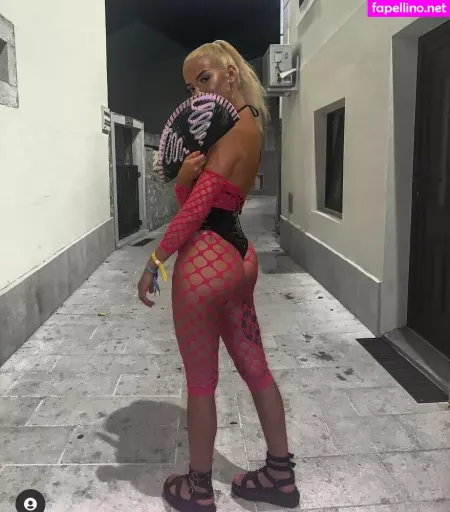 Kim Badkin OnlyFans Thumbnail #iKuvea1o0c