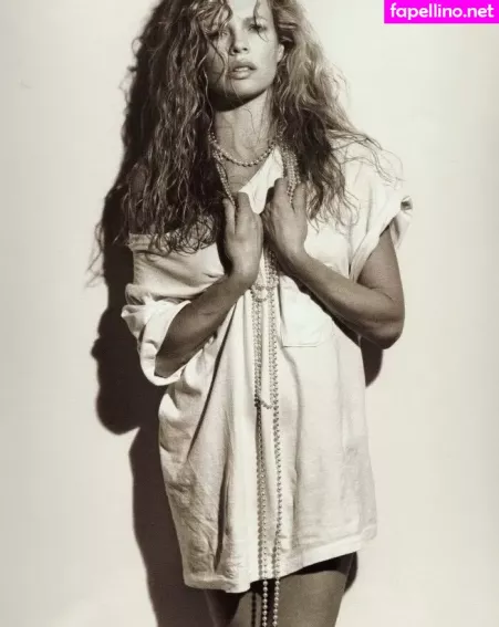 Kim Basinger OnlyFans Thumbnail #ybQeeiVLUi