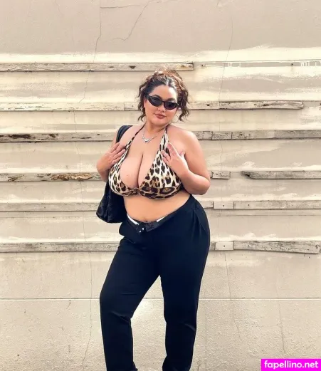 Kim Cahill OnlyFans Thumbnail #n7upFVfE5E