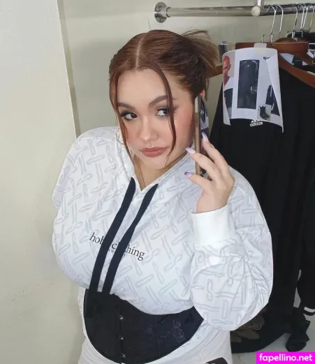 Kim Cahill OnlyFans Thumbnail #qYUrelKXHC