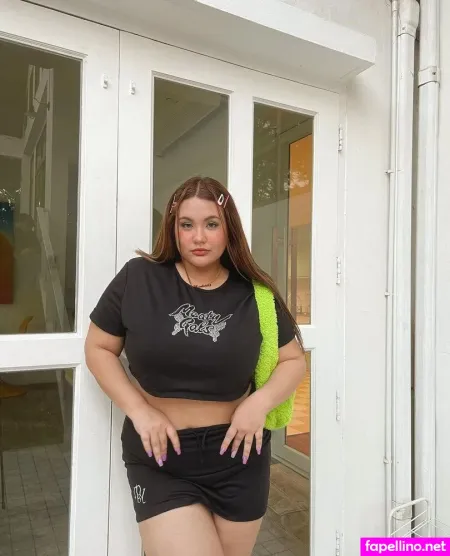 Kim Cahill OnlyFans Thumbnail #uDgLCFgf67