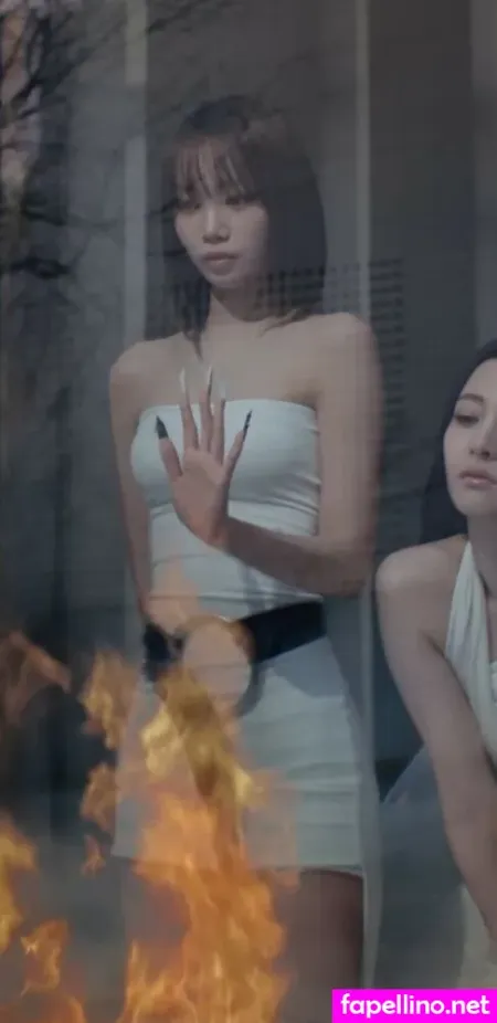 Kim Chaewon 1 OnlyFans Thumbnail #ONyjz7skmE