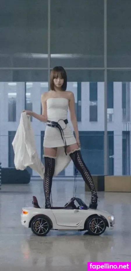 Kim Chaewon 1 OnlyFans Thumbnail #tMqMoKRUqW