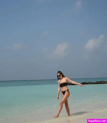 Kim Fngeling OnlyFans Thumbnail #APHF7bW2Po