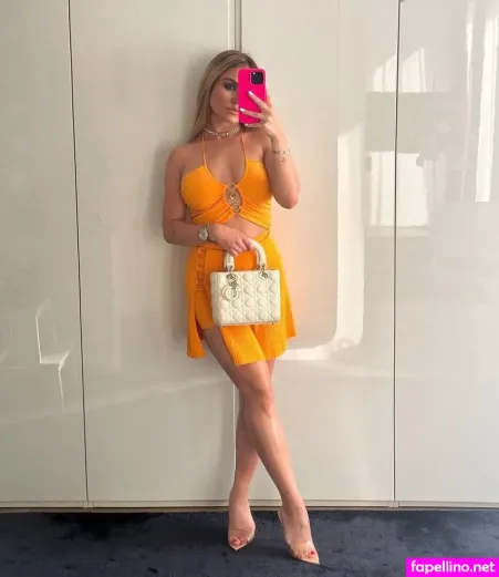 Kim Gloss OnlyFans Thumbnail #E4P9mS07Sh