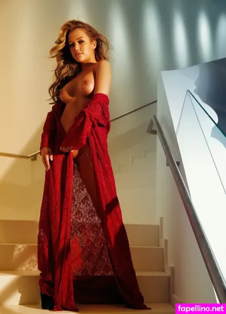 Kim Gloss OnlyFans Thumbnail #s0PuvfJxnT