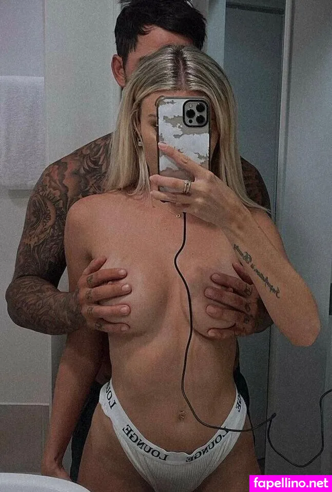 kimhartnett, kimhartnett_ Nude Leaked OnlyFans Photo #GcoNxwmUO8