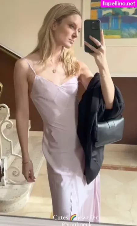Kim Hnizdo OnlyFans Thumbnail #H6mIIJV0Yb