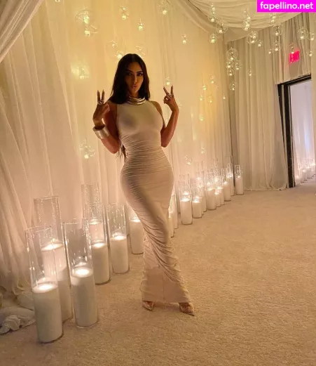 Kim Kardashian OnlyFans Thumbnail #NzhFCZcvvh