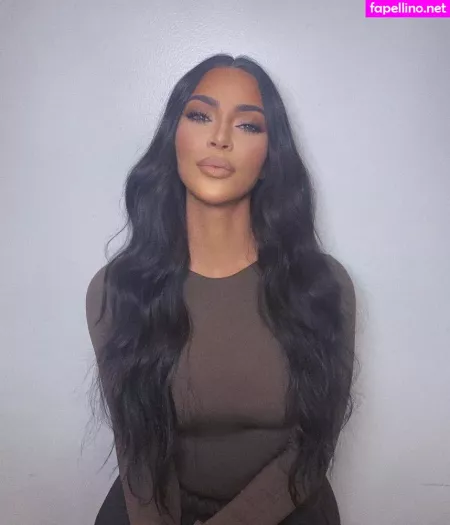 Kim Kardashian OnlyFans Thumbnail #SRb5nvMs6p