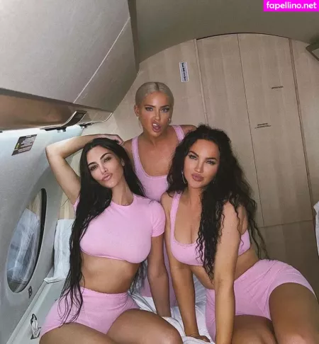 Kim Kardashian OnlyFans Thumbnail #ULN5D4MUB1
