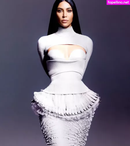 Kim Kardashian OnlyFans Thumbnail #Xc3LZHzZCu