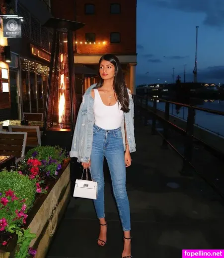 Kim Kaur Mann OnlyFans Thumbnail #Ac41lWV9TB