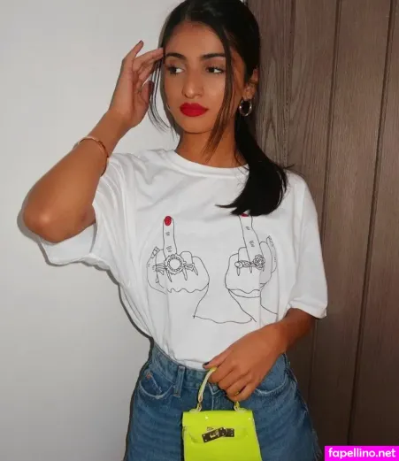 Kim Kaur Mann OnlyFans Thumbnail #qfhdSSzhNu